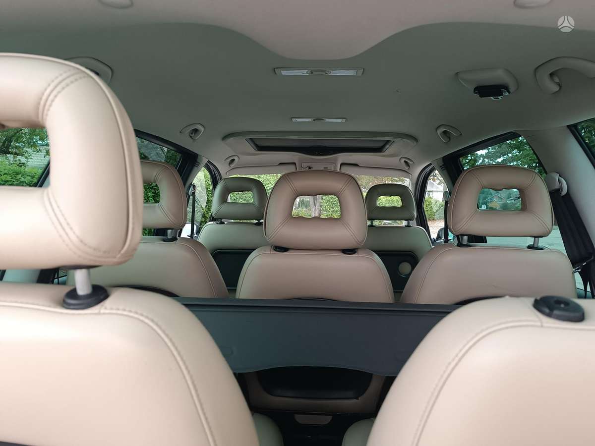 Seat Alhambra 2010 — photo 27