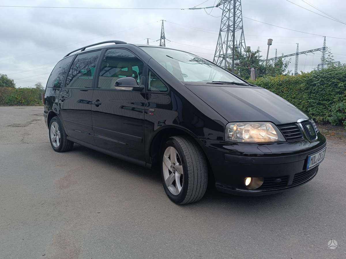 Seat Alhambra 2010 — engine 1968 cm³, 140 HP (103kW)