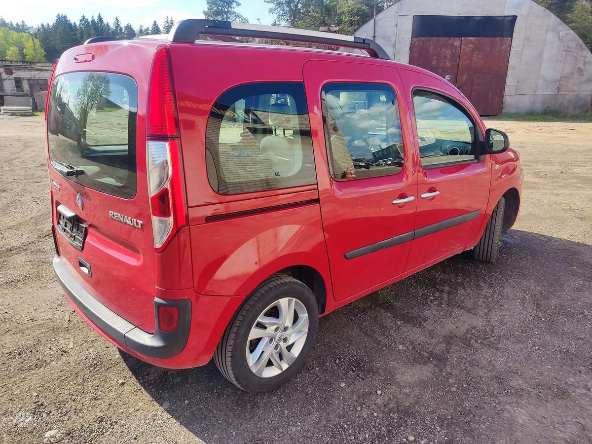 Renault Kangoo 2014 — фото 12