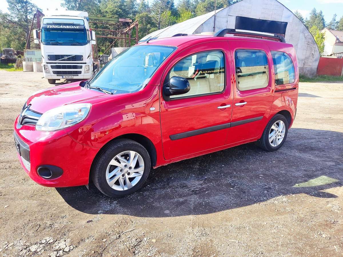 Renault Kangoo 2014 — фото 17