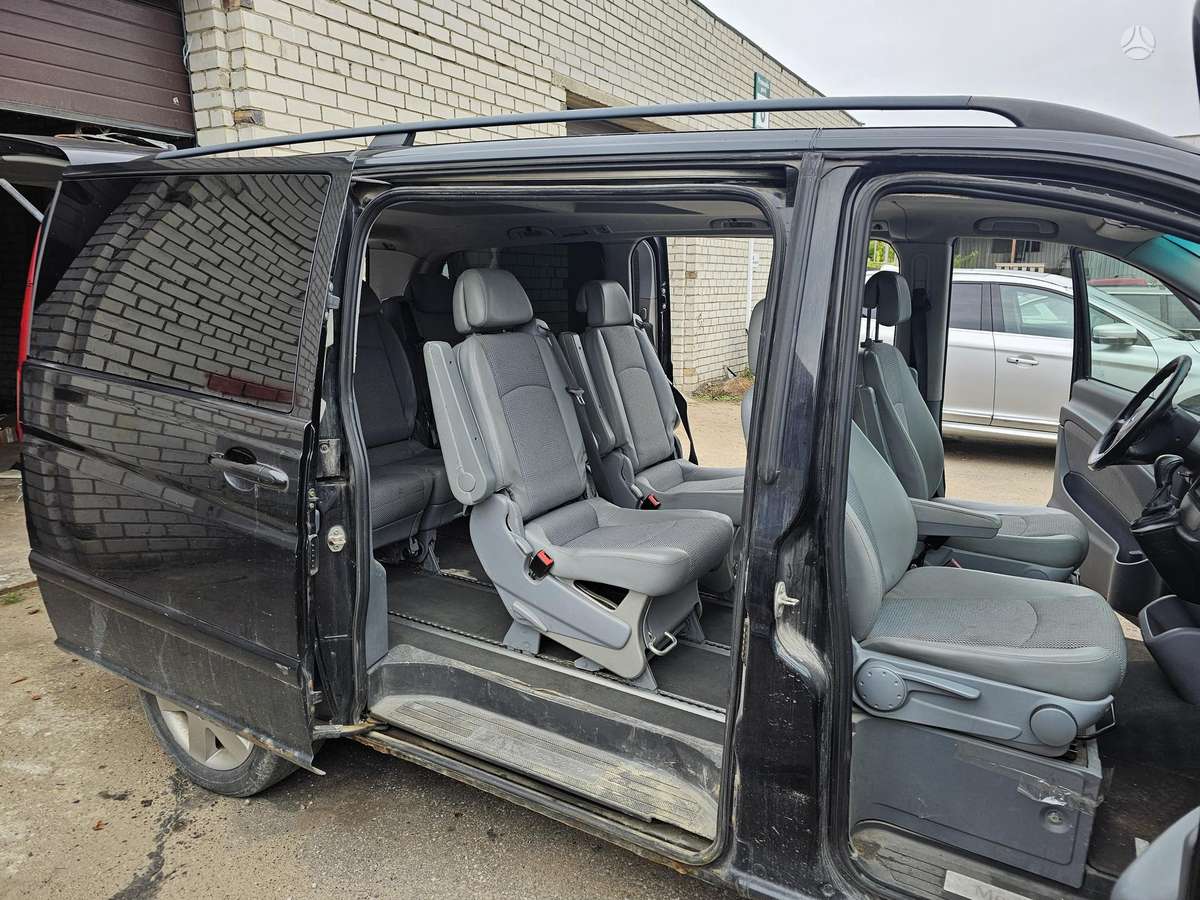 Mercedes-Benz Viano 2010 — photo 8