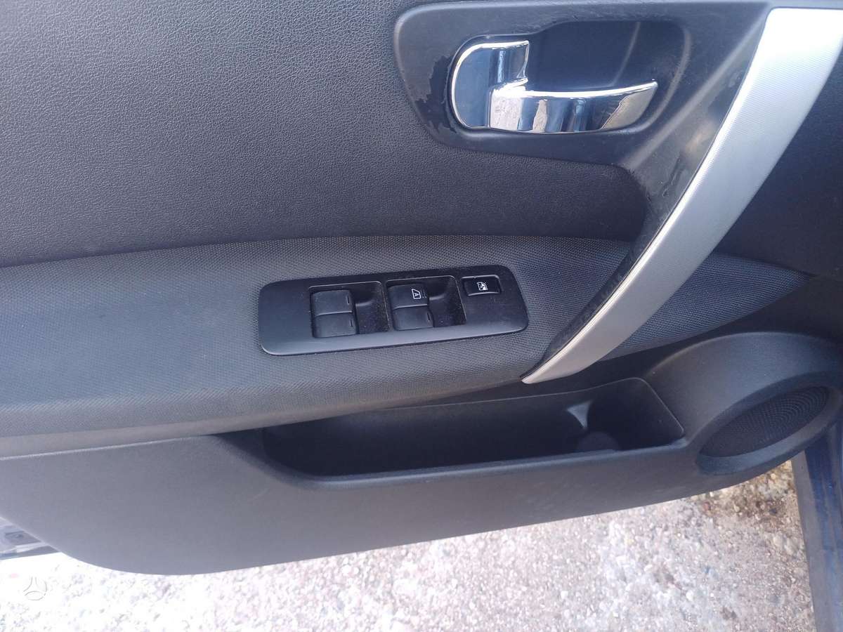 Nissan Qashqai 2008 — photo 10