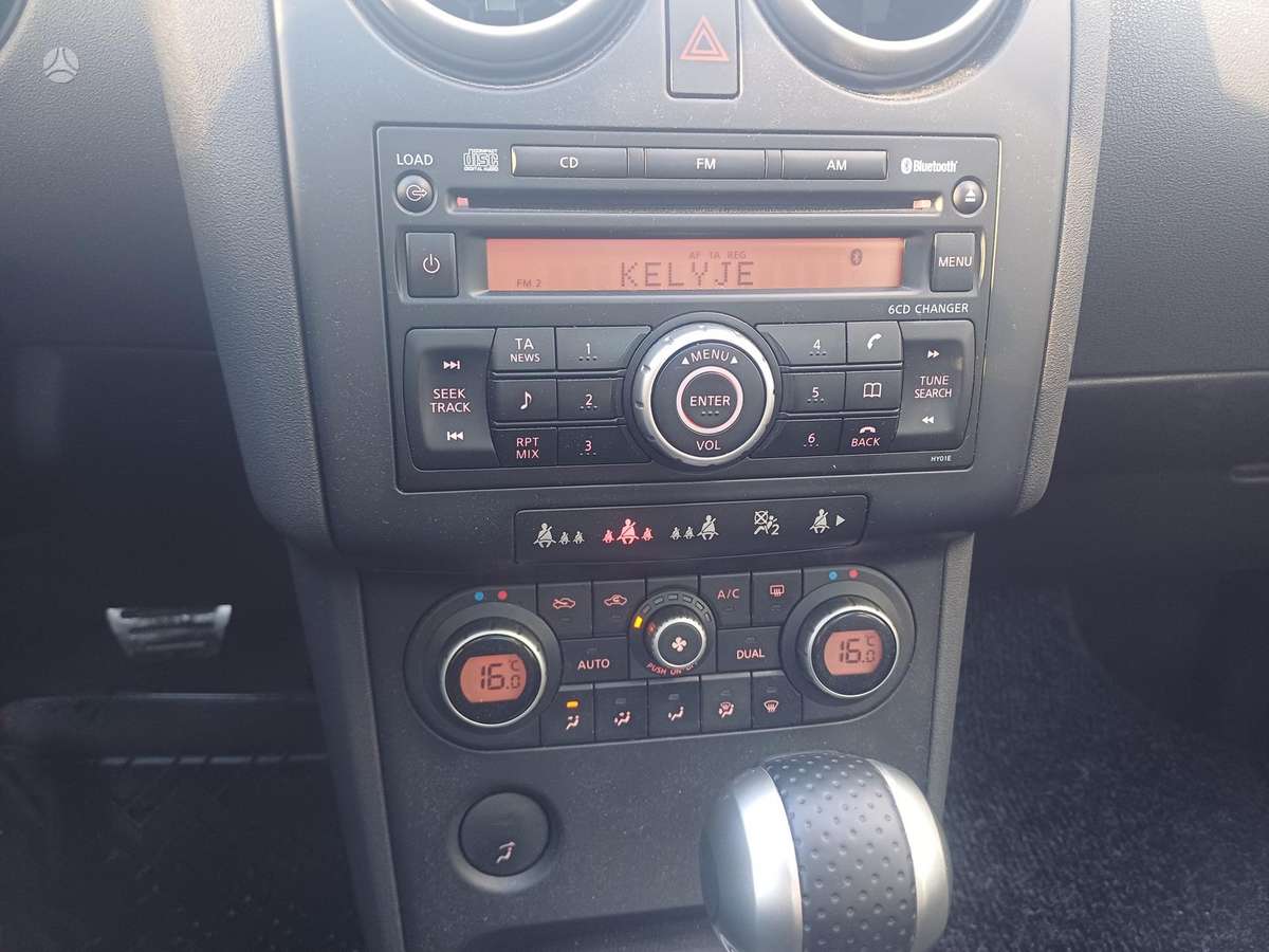 Nissan Qashqai 2008 — photo 14