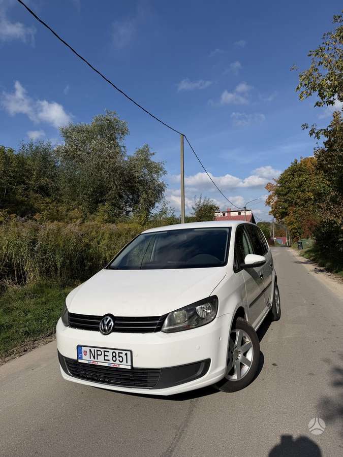 Volkswagen Touran, 2013