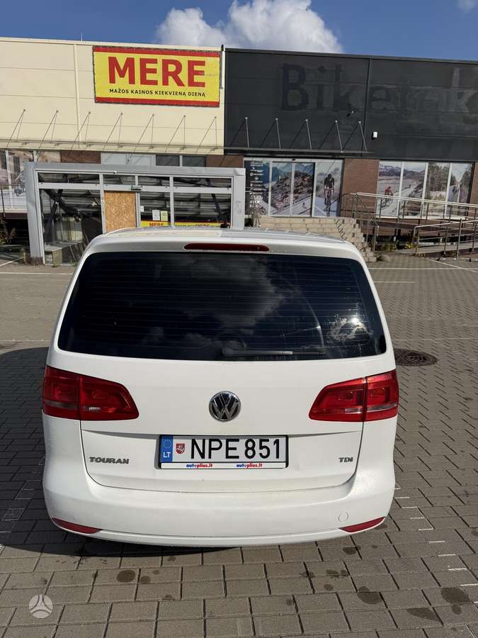 Volkswagen Touran 2013 — photo 7
