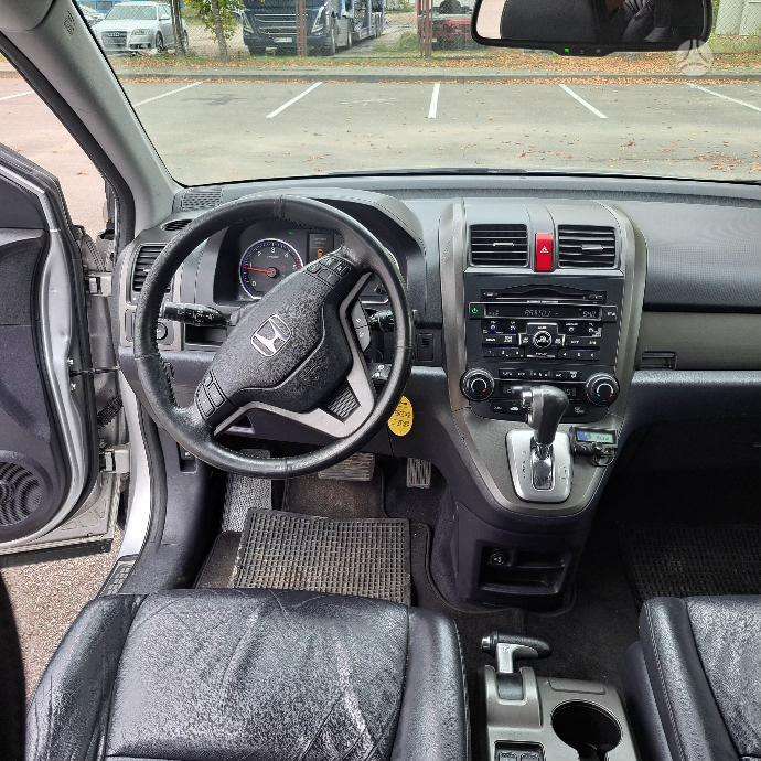 Honda CR-V 2011 — photo 13