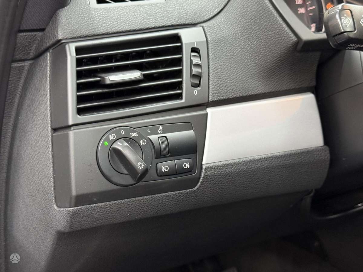BMW X3 2008 — photo 23