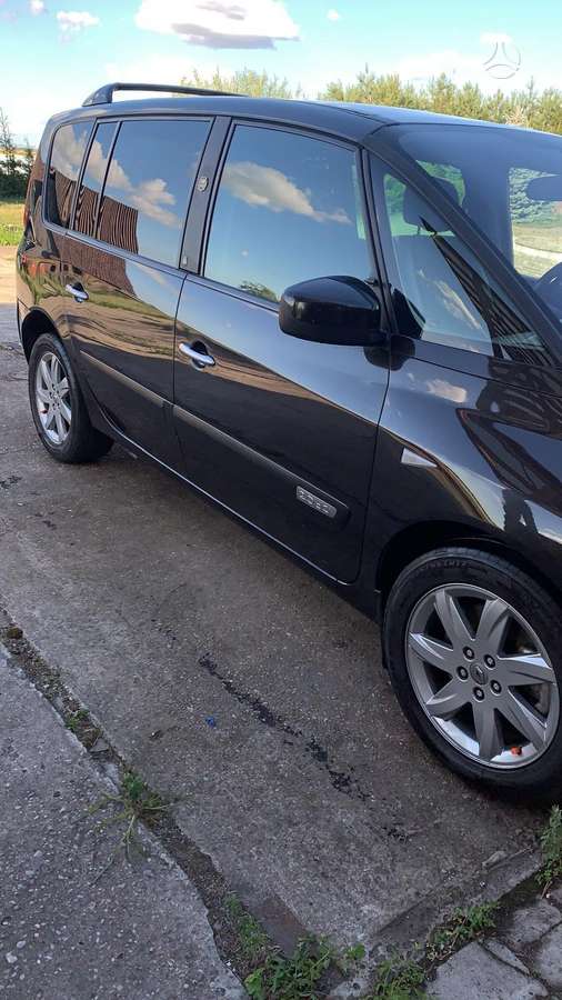 Renault Espace 2011 — photo 9