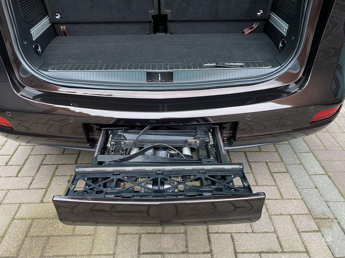 Opel Zafira 2012 — photo 26