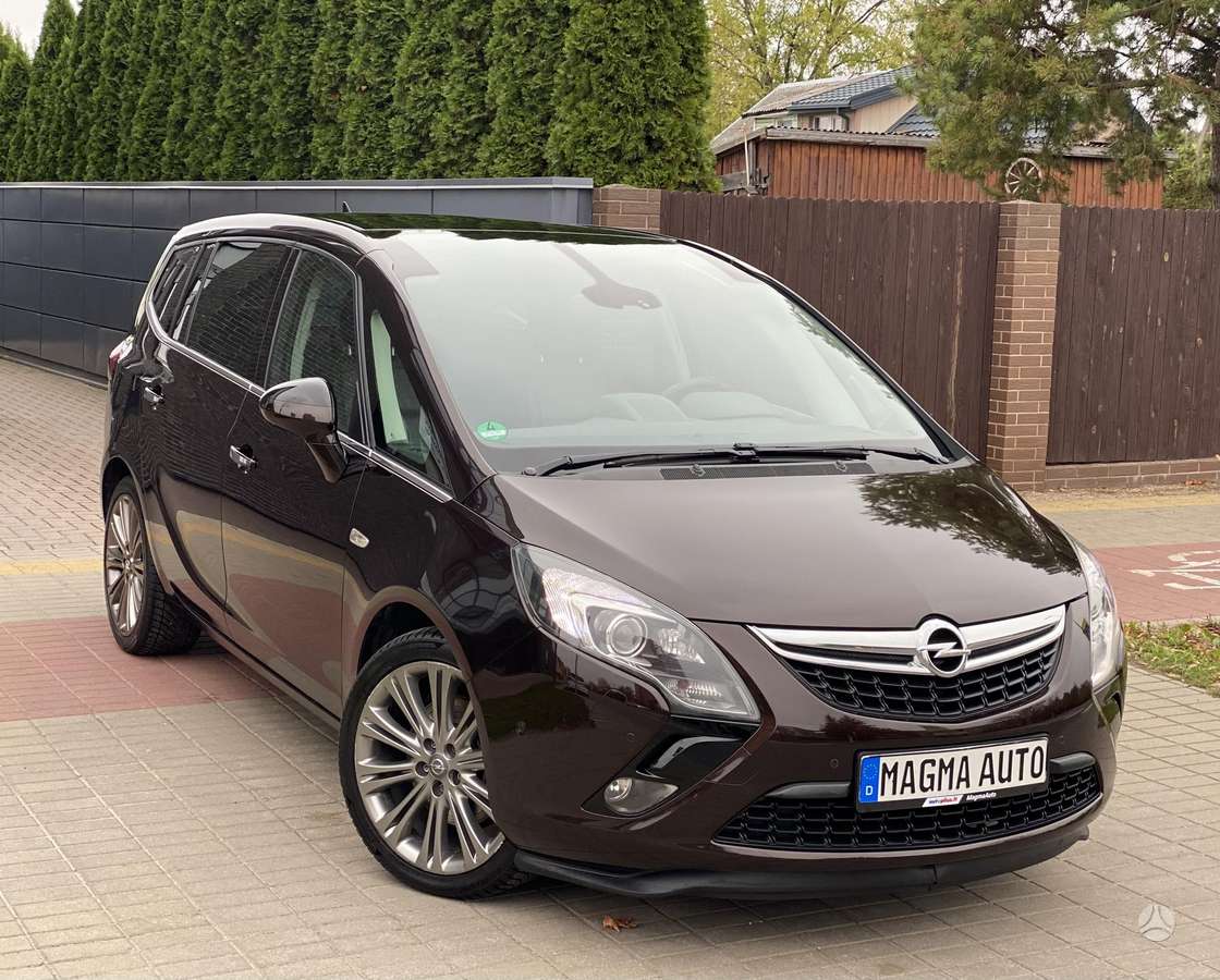 Opel Zafira 2012 — photo 6