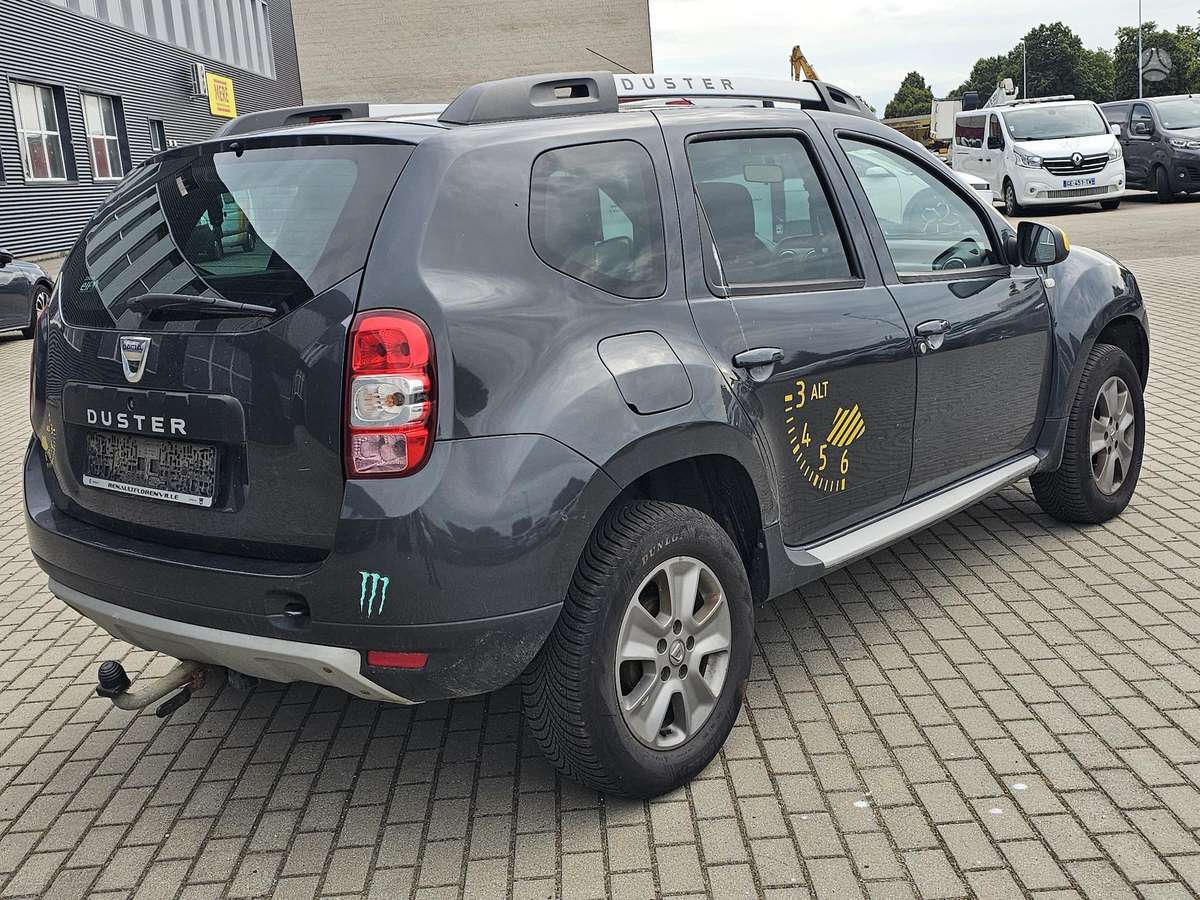 Dacia Duster 2014 — engine 1461 cm³, 110 HP (81kW)