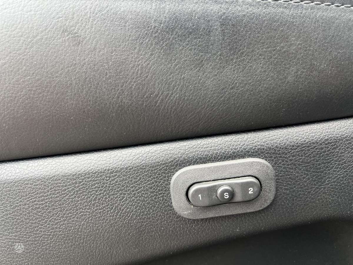 Jeep Grand 2014 — photo 13
