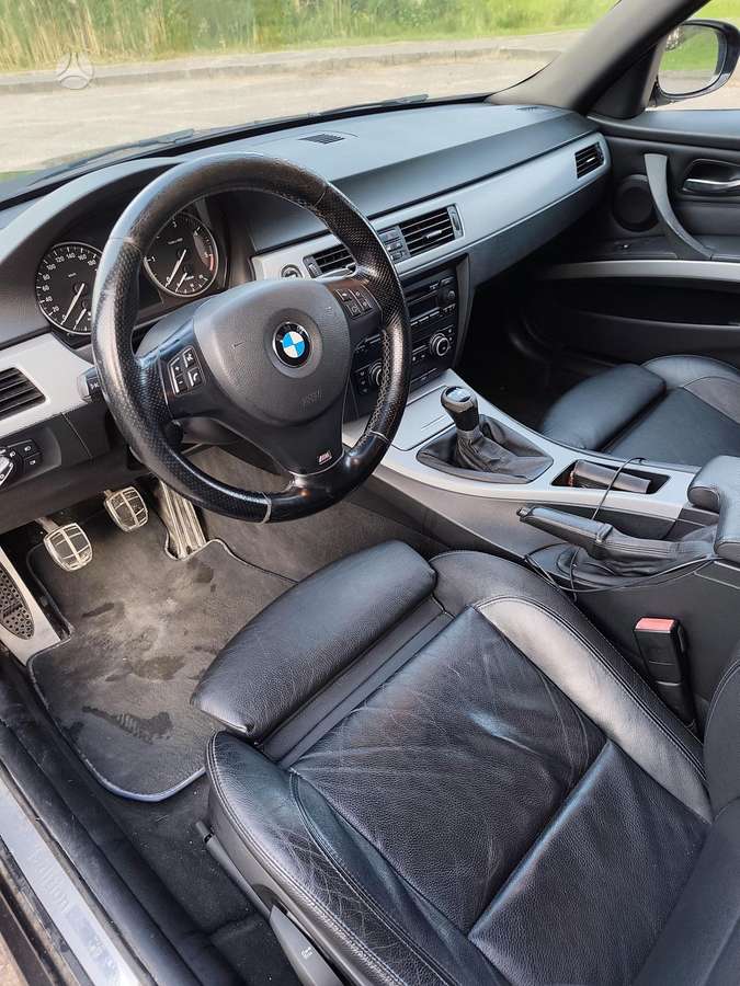 BMW 316 2011 — photo 5