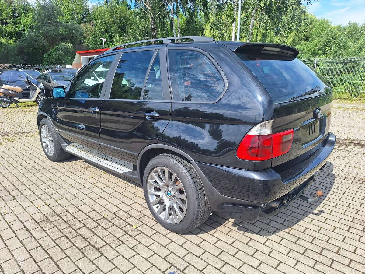 BMW X5 2004 — photo 7