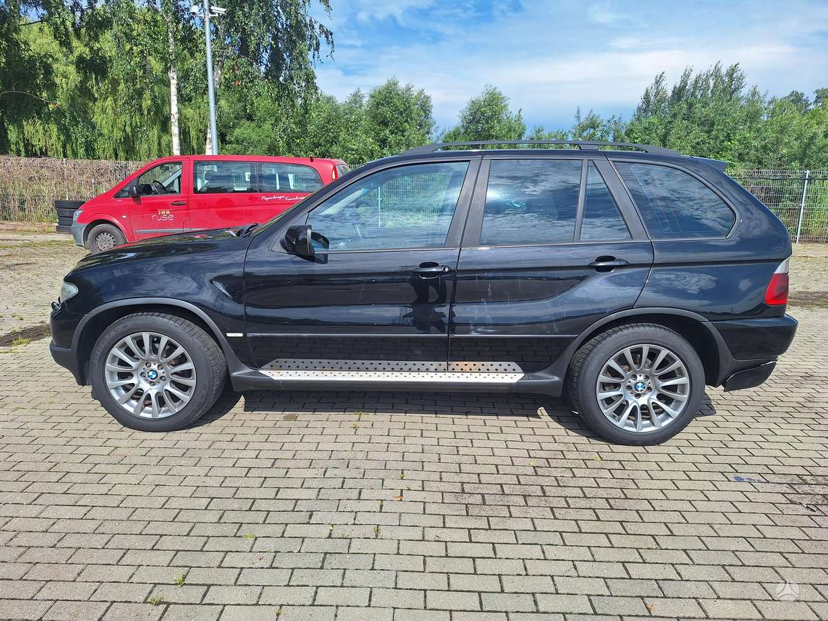 BMW X5 2004 — photo 8