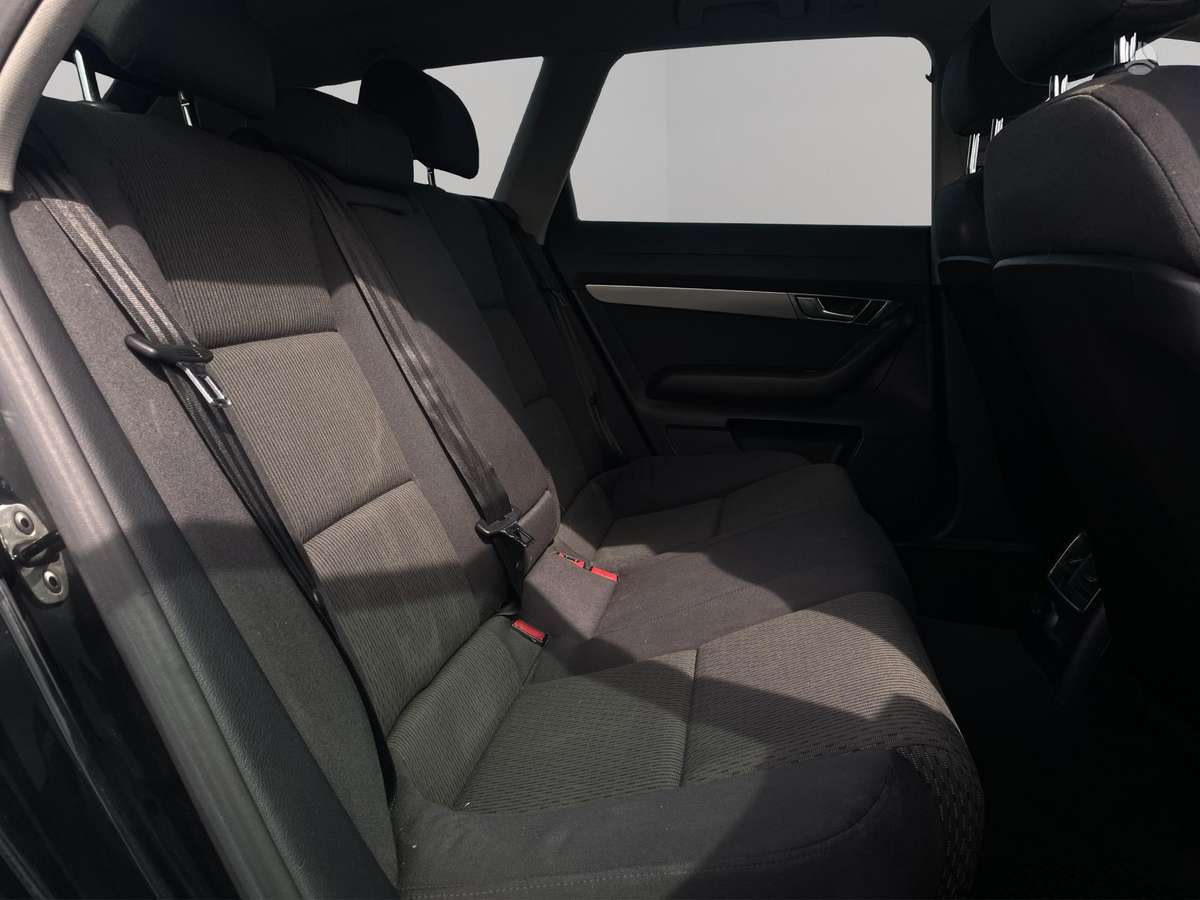 Audi A6 2006 — photo 9