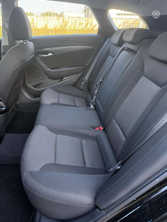 Hyundai i40 2014 — photo 10