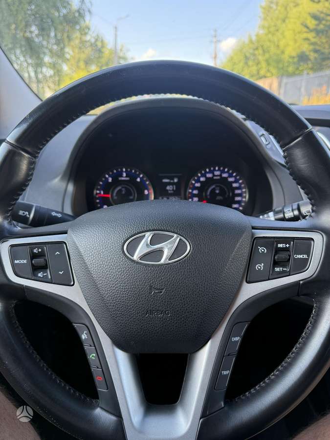 Hyundai i40 2014 — photo 14