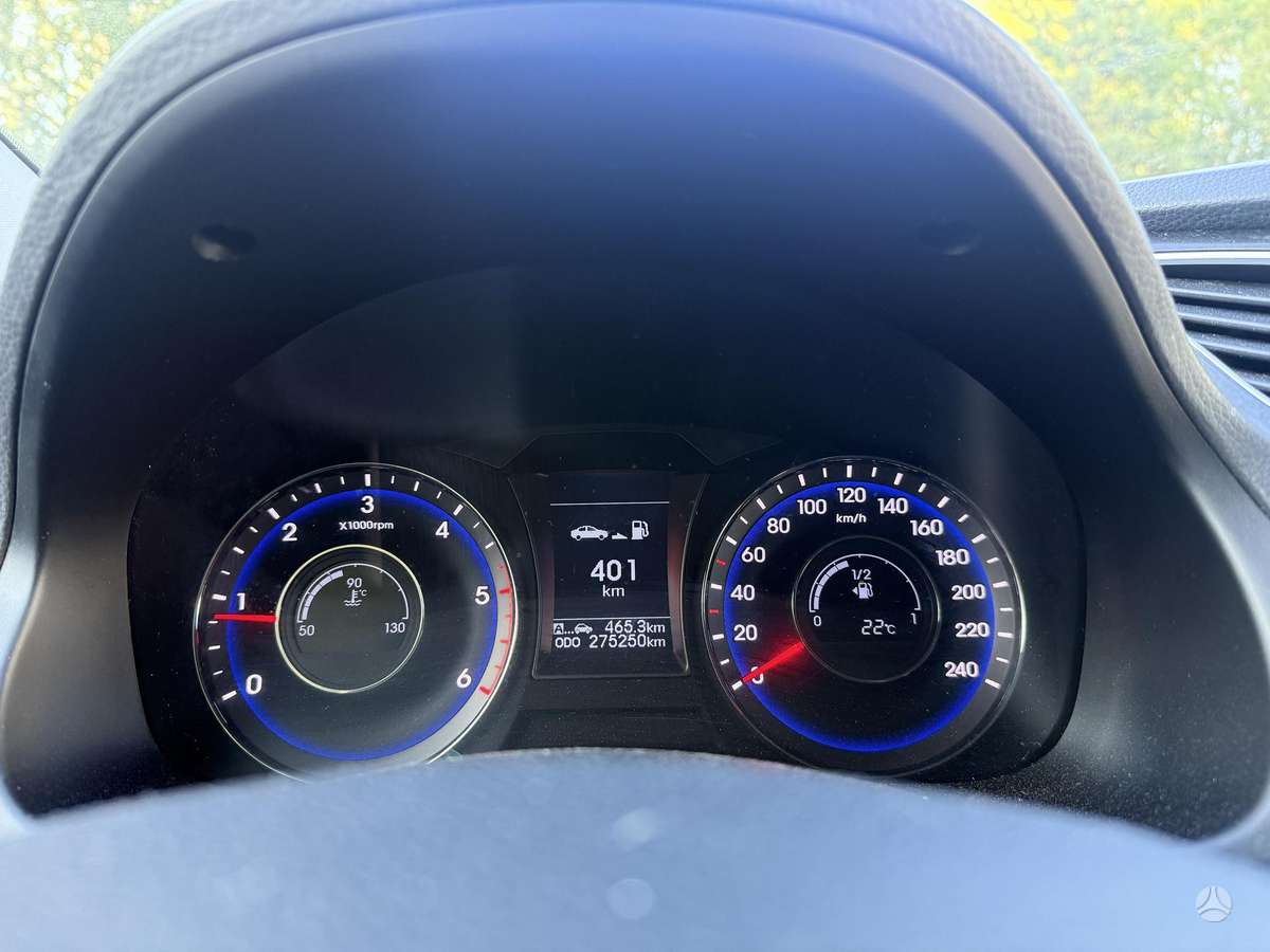 Hyundai i40 2014 — photo 15