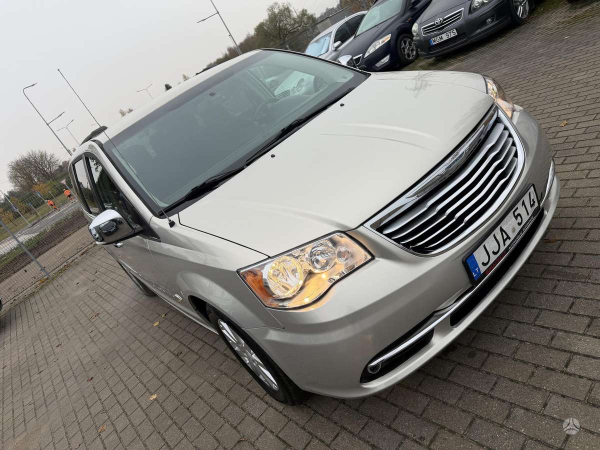 Chrysler Town 2012 — photo 10
