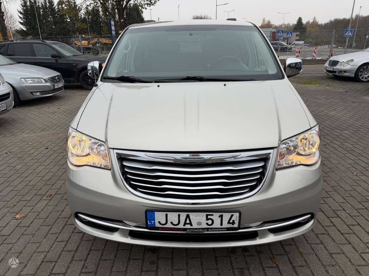 Chrysler Town 2012 — photo 11