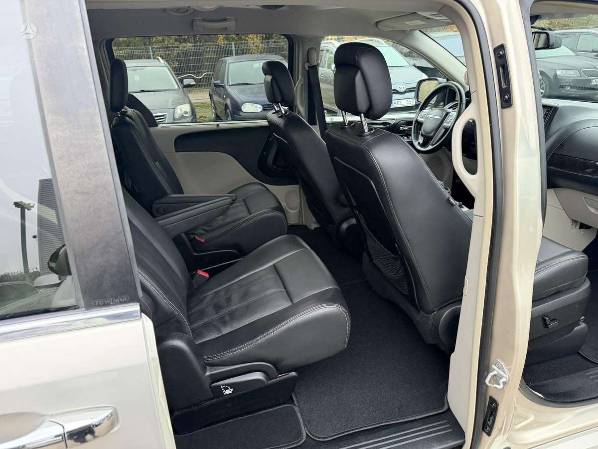 Chrysler Town 2012 — photo 15