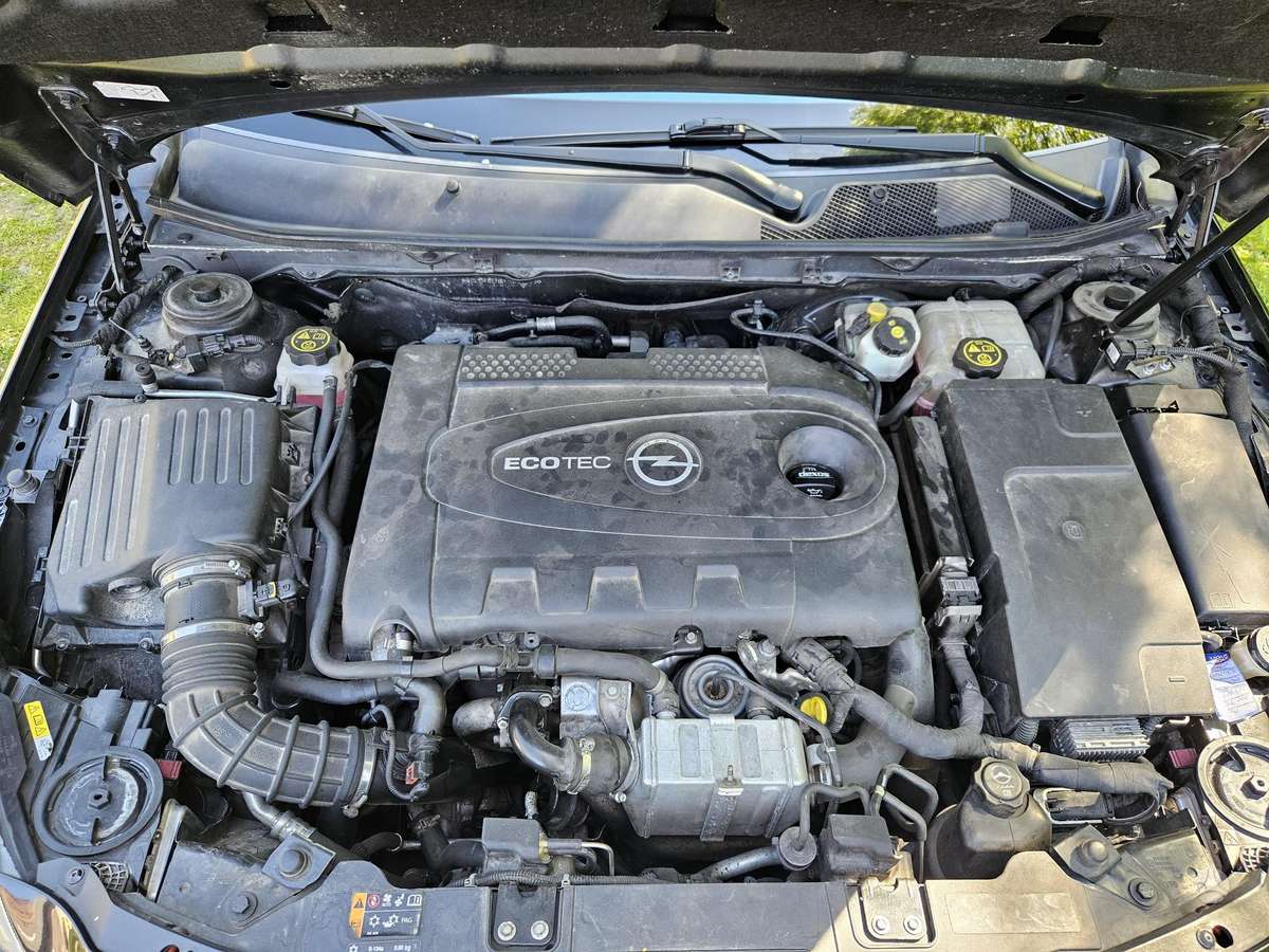 Opel Insignia 2015 — photo 13