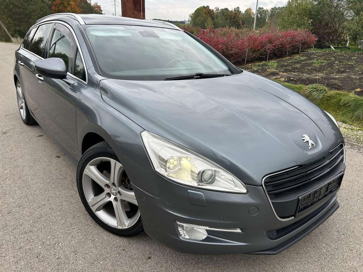 Peugeot 508 2012 — photo 9