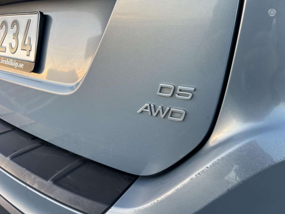 Volvo XC60 2009 — photo 23