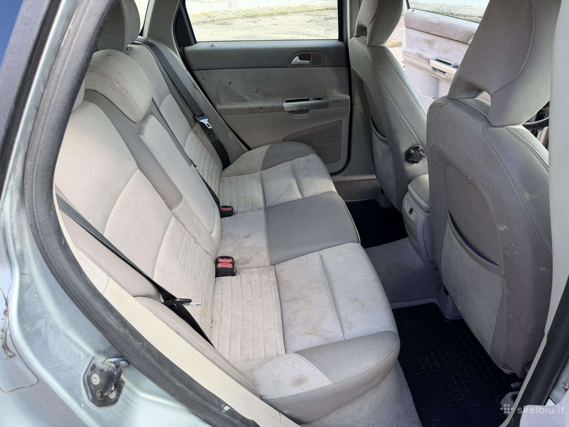 Volvo V50 2006 — photo 12