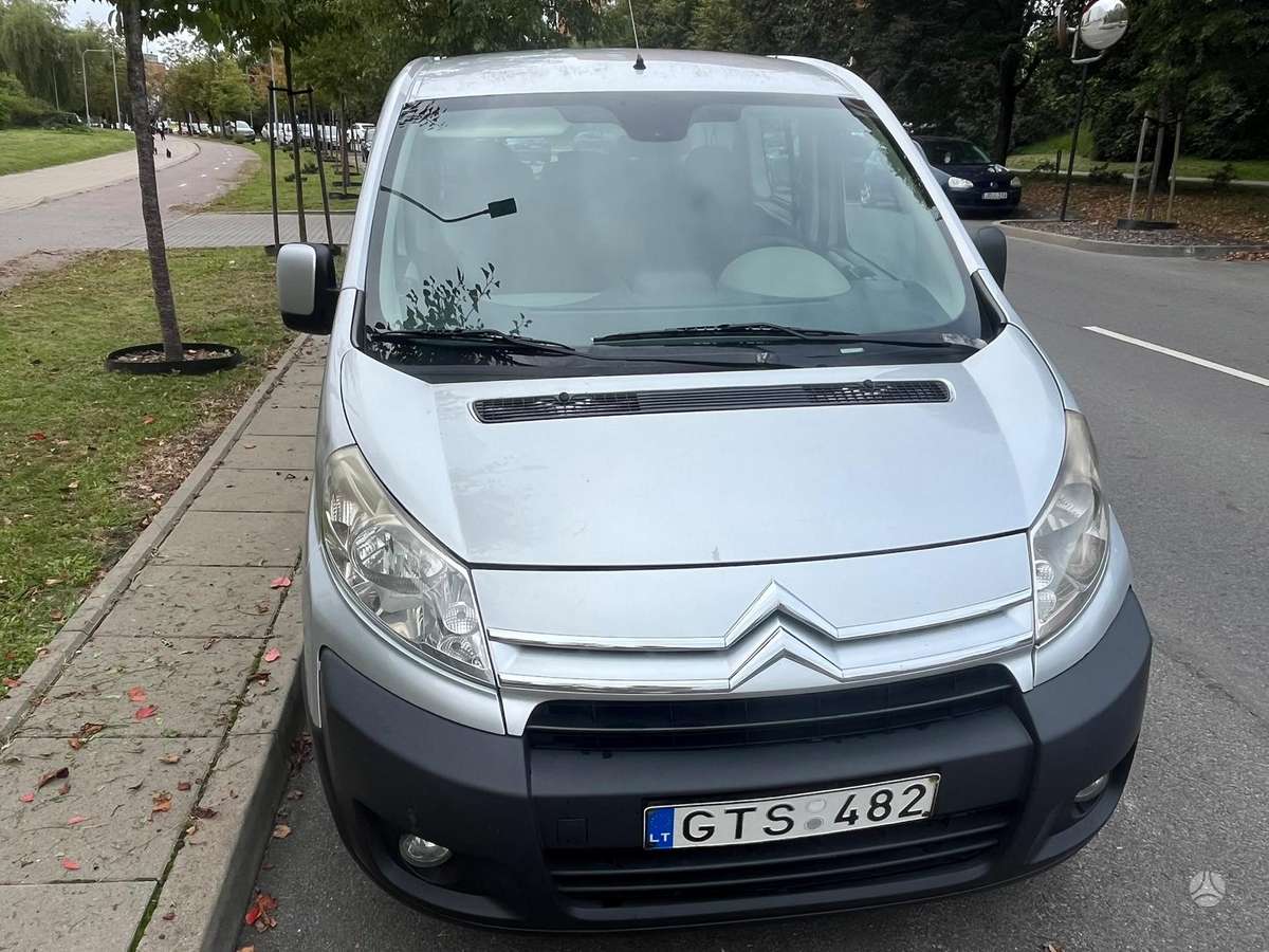 Citroen Jumpy 2008 — rear view