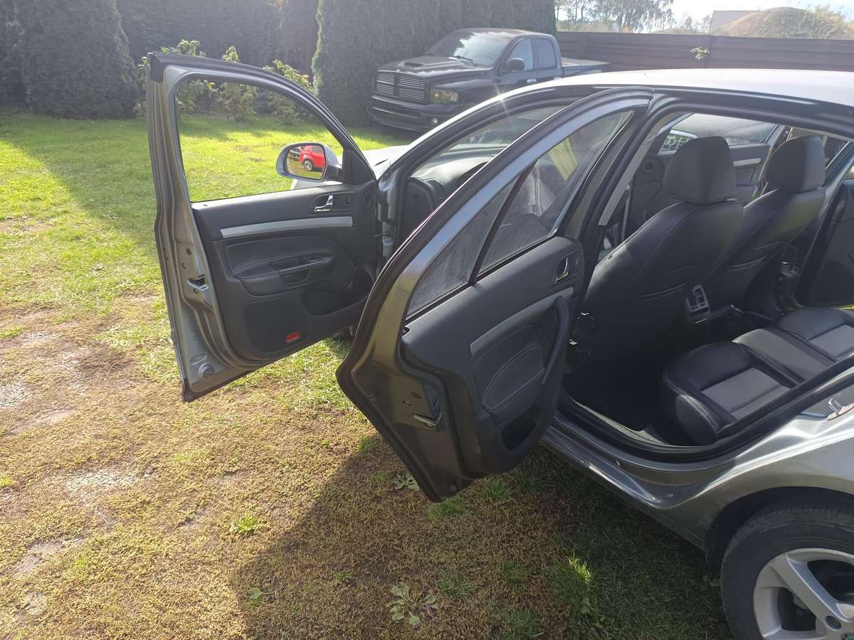 Skoda Octavia 2012 — photo 16