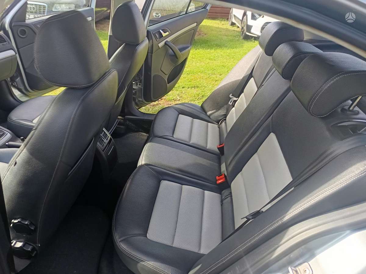 Skoda Octavia 2012 — photo 17