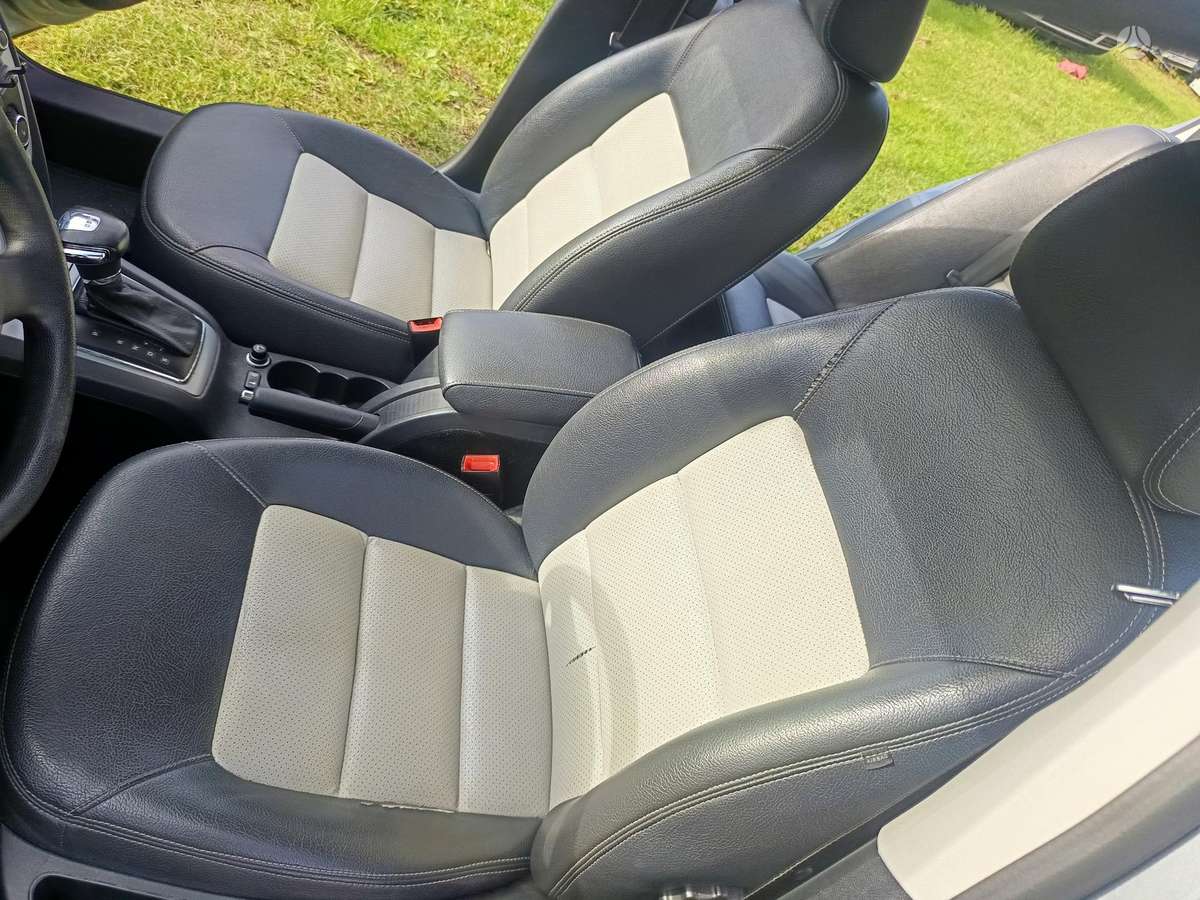 Skoda Octavia 2012 — photo 21