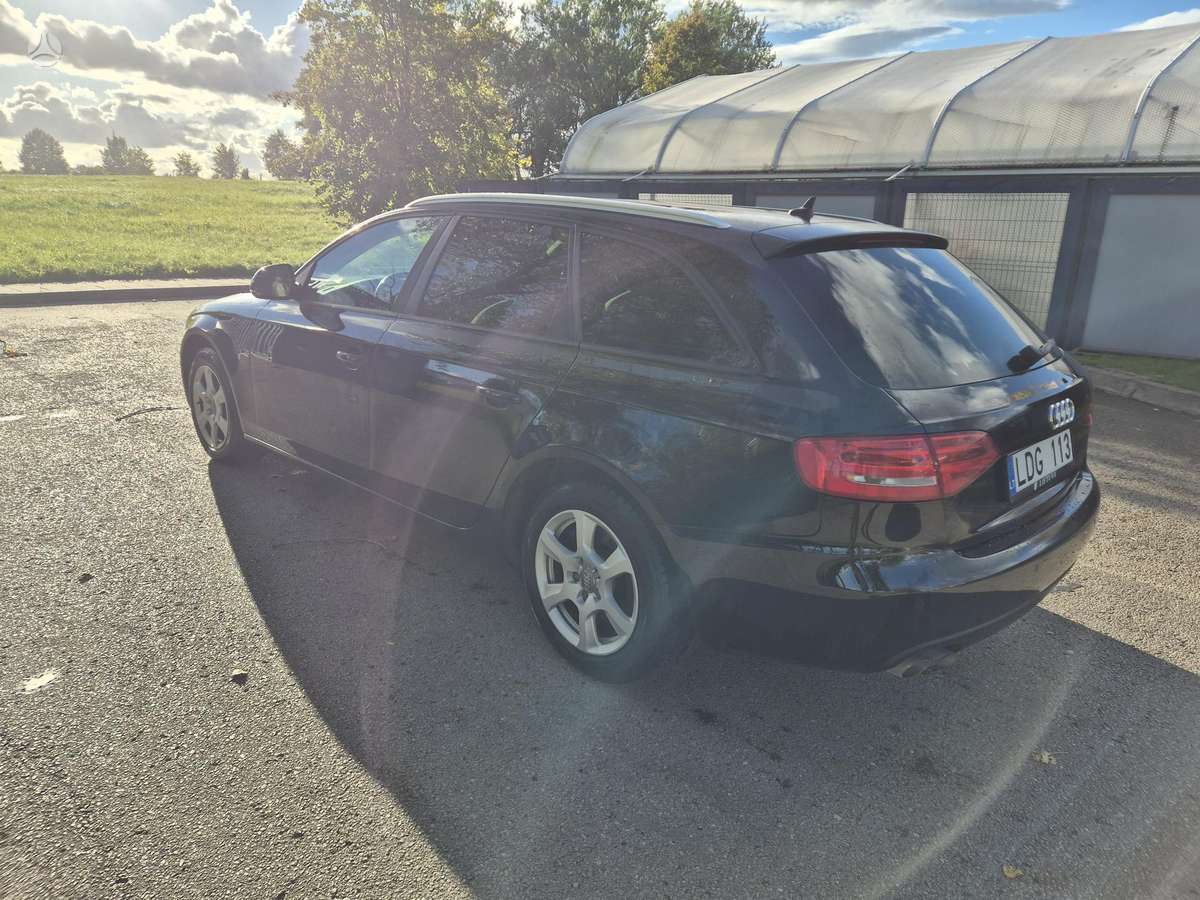 Audi A4 2008 — engine 1968 cm³, 143 HP (105kW)