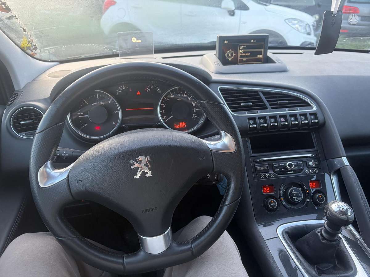 Peugeot 3008 2014 — photo 8