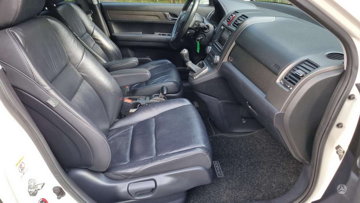 Honda CR-V 2011 — photo 22