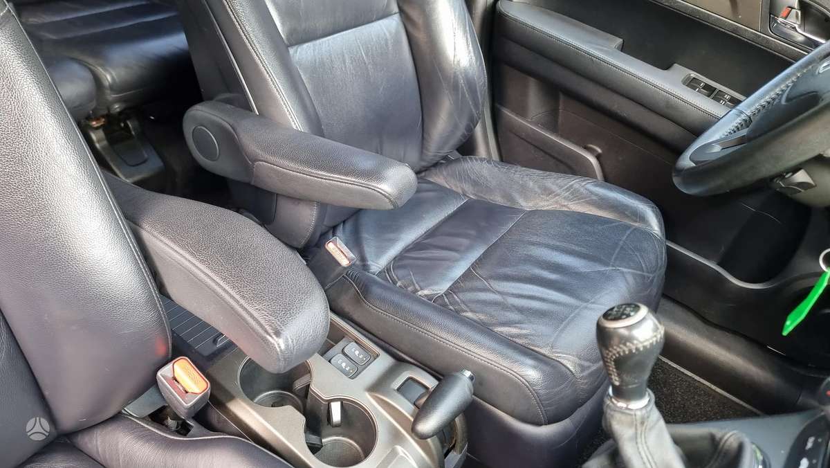 Honda CR-V 2011 — photo 30