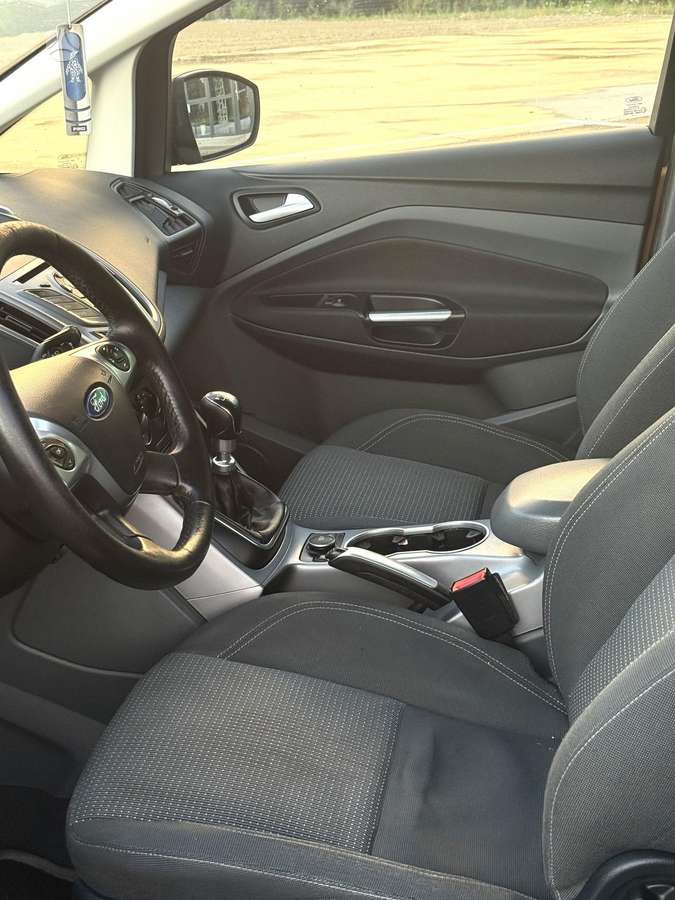 Ford C-MAX 2014 — фото 10