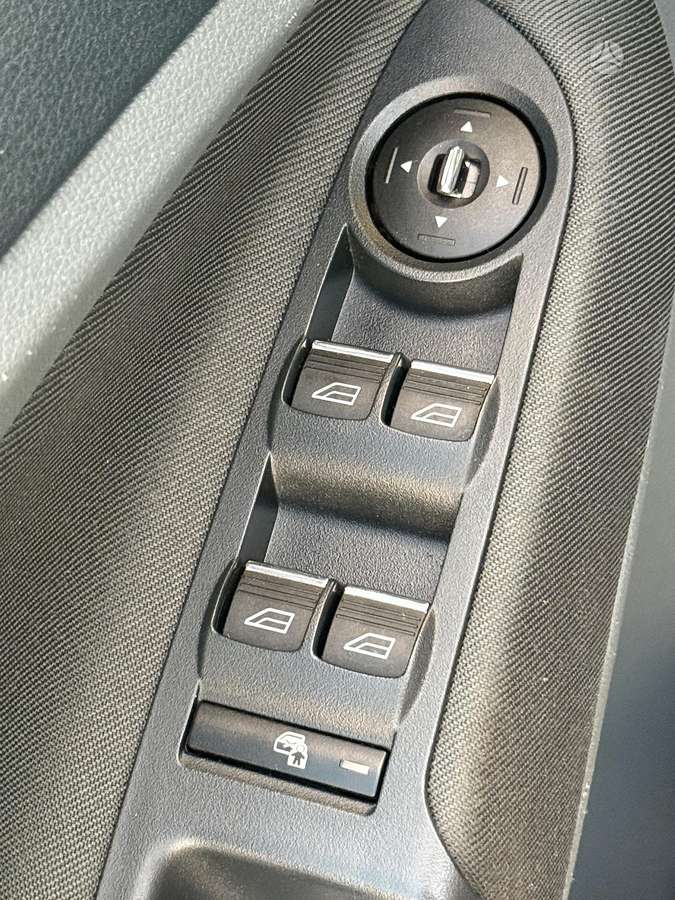 Ford C-MAX 2014 — фото 12
