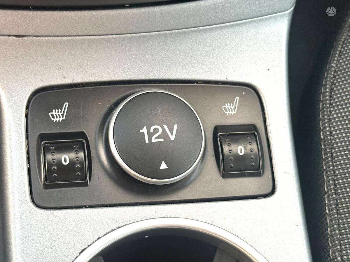 Ford C-MAX 2014 — фото 19