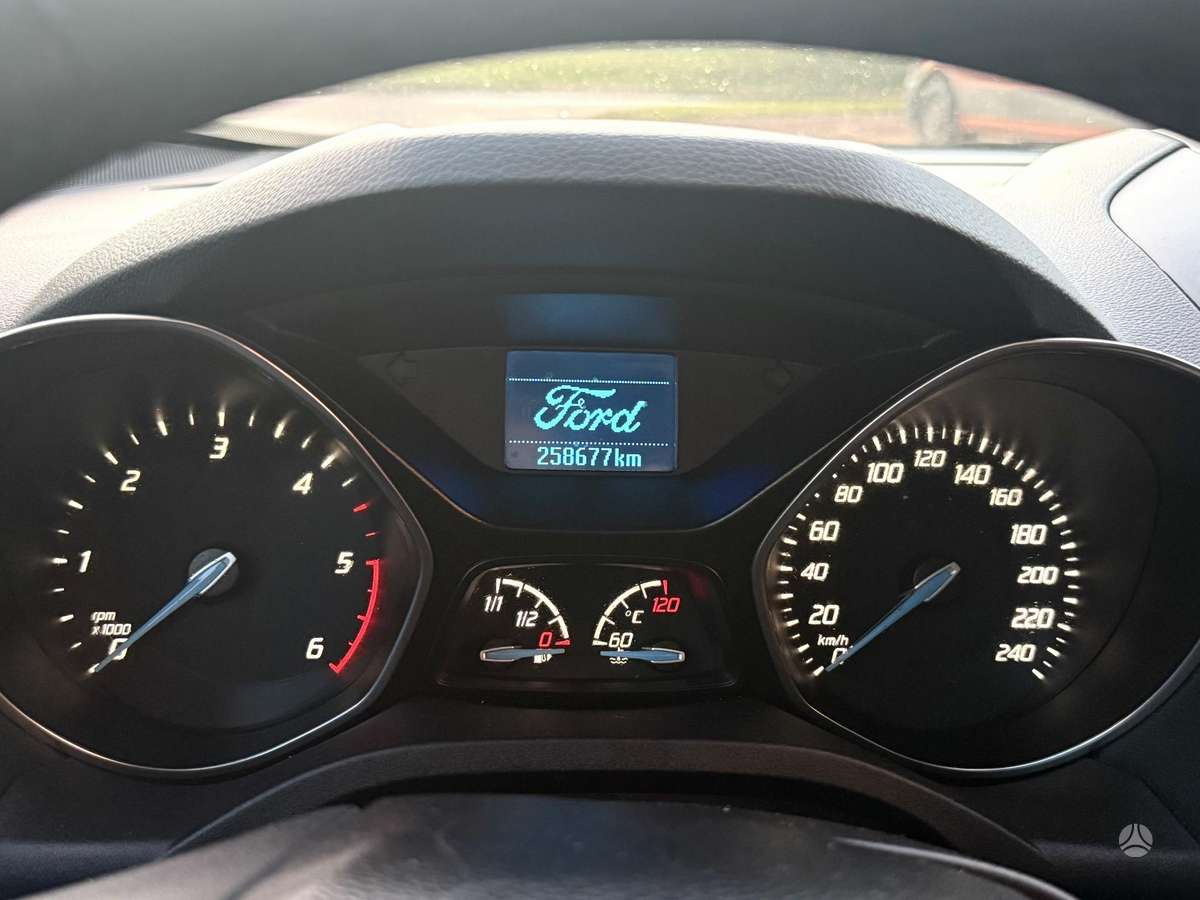 Ford C-MAX 2014 — фото 20