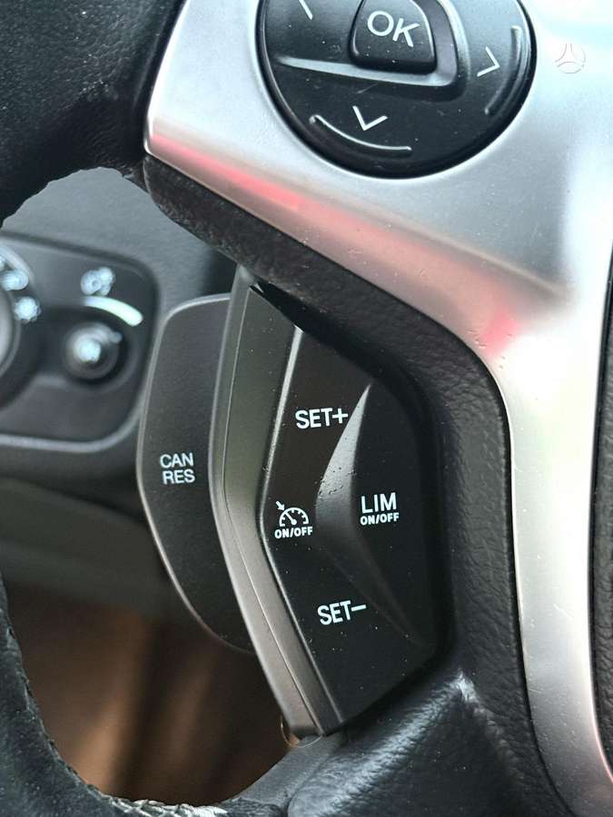 Ford C-MAX 2014 — фото 27