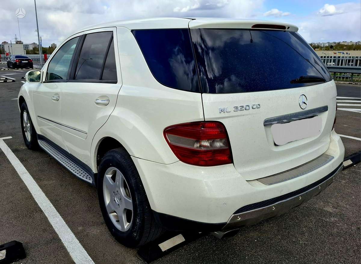 Mercedes-Benz ML320 2006 — photo 6