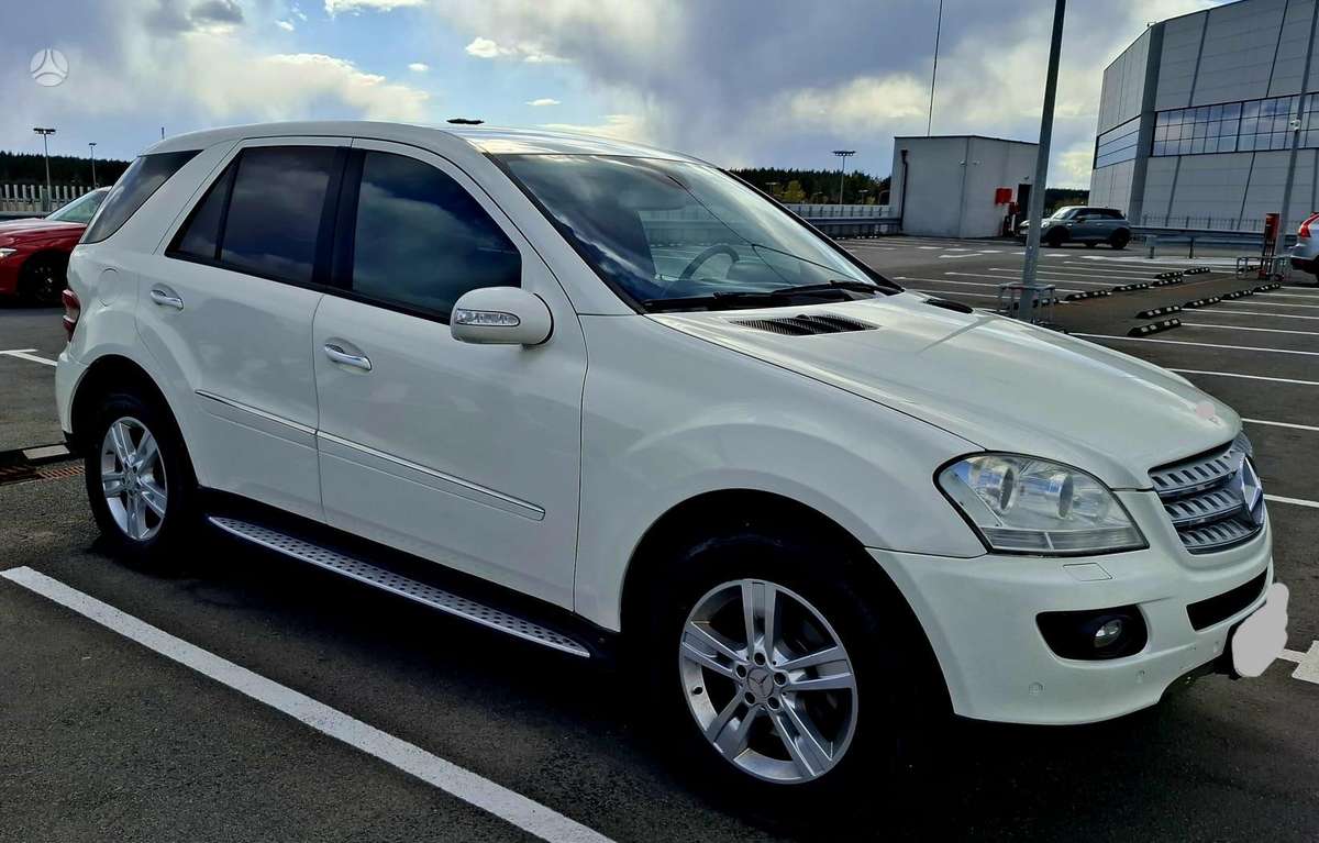 Mercedes-Benz ML320 2006 — photo 7