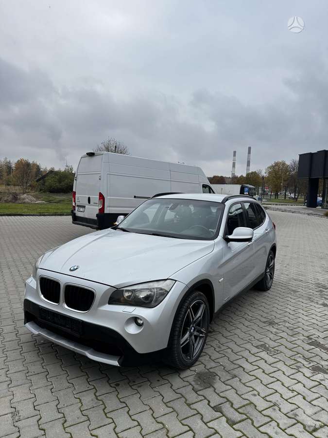 BMW X1, 2011