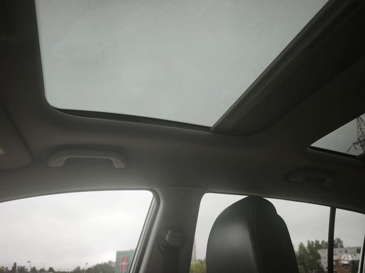 Kia Sportage 2012 — photo 19