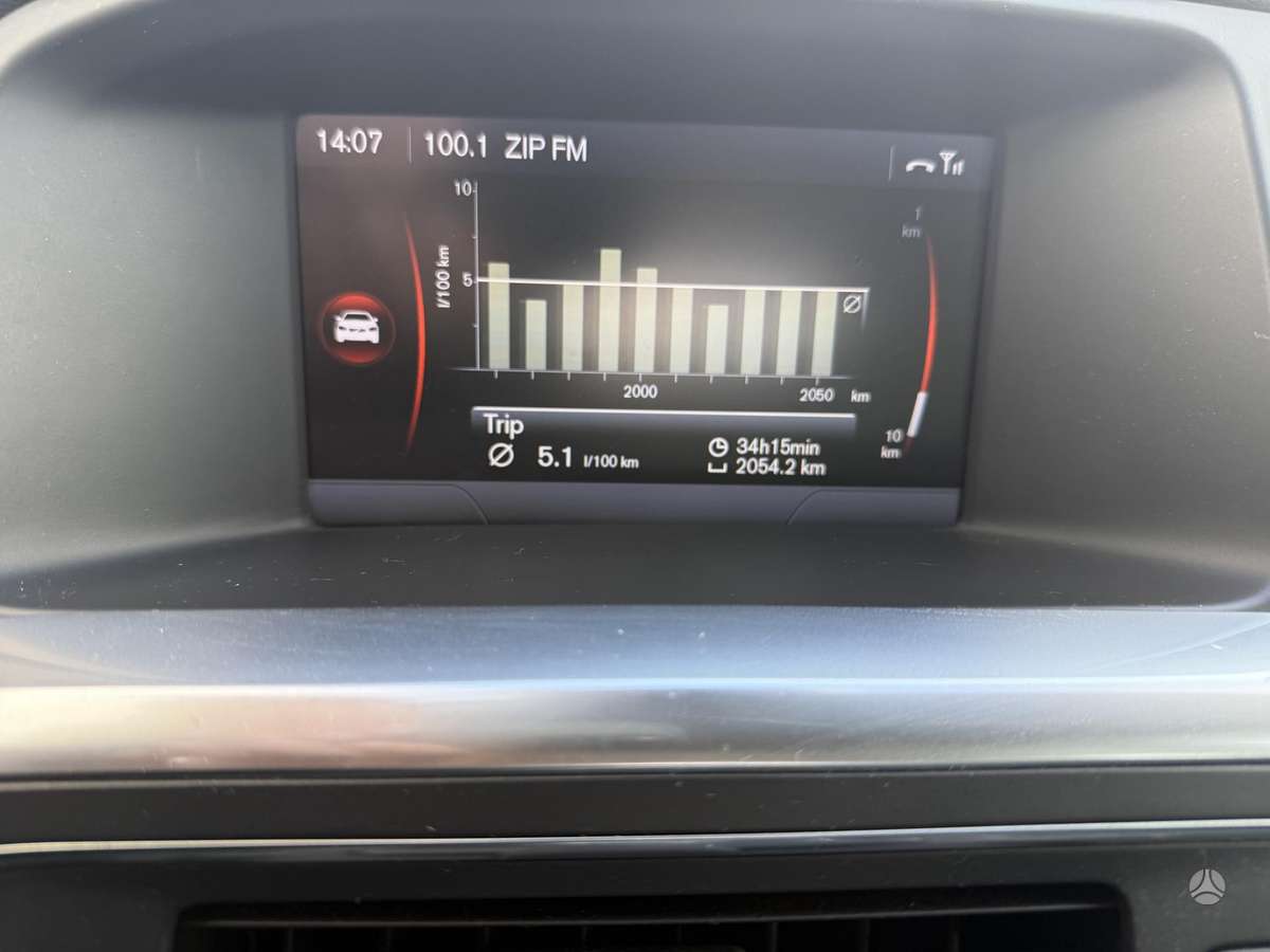 Volvo V60 2013 — photo 16
