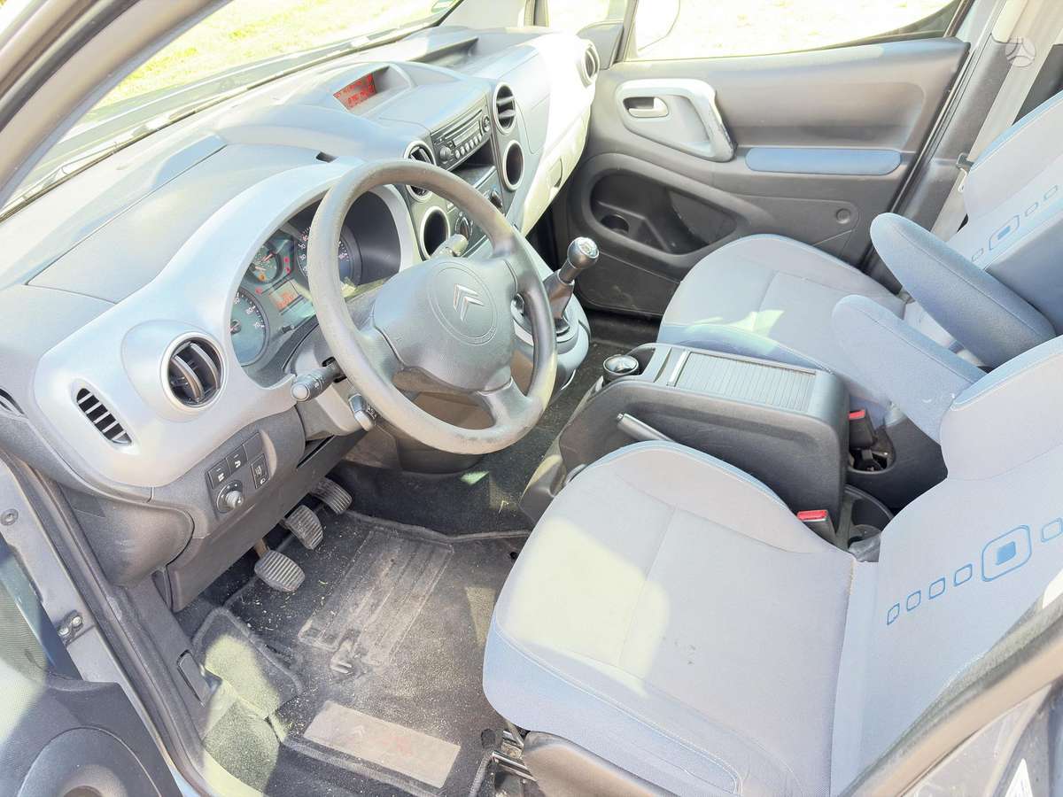 Citroen Berlingo 2010 — photo 10