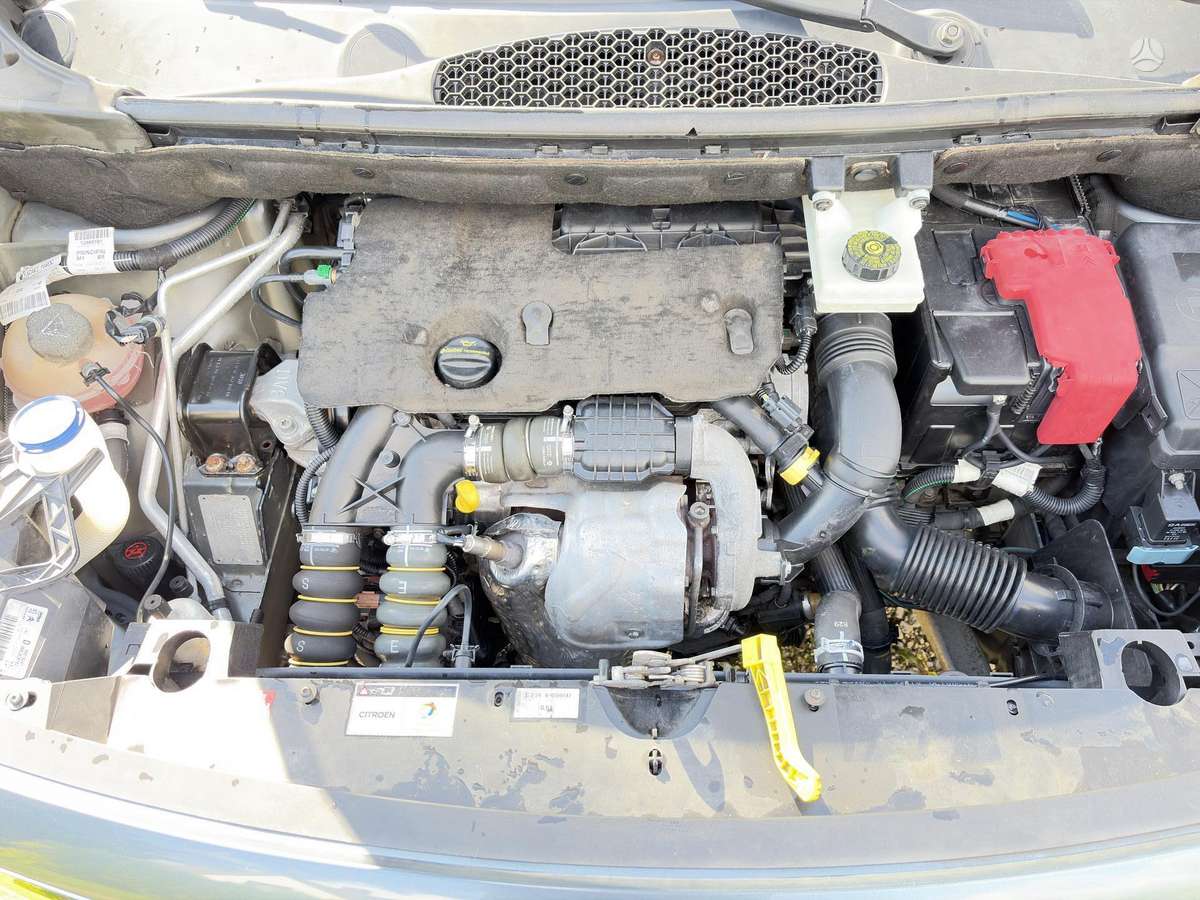 Citroen Berlingo 2010 — photo 13